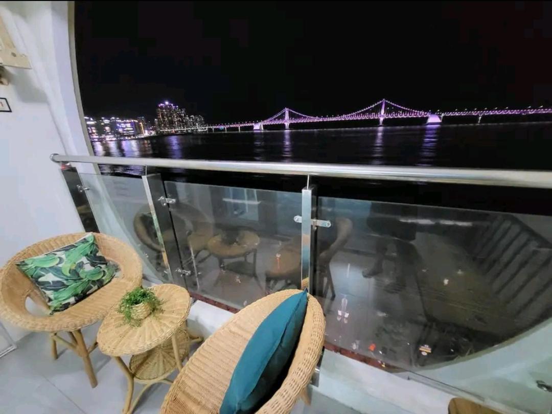 בוסאן Gwangalli Grand Terrace Ocean View מראה חיצוני תמונה