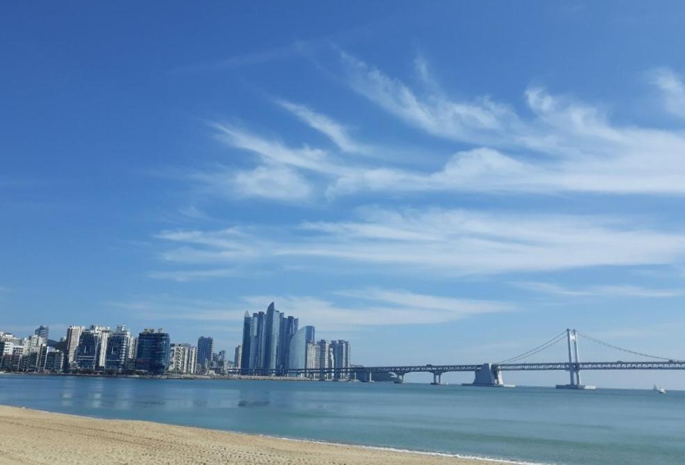 בוסאן Gwangalli Grand Terrace Ocean View מראה חיצוני תמונה
