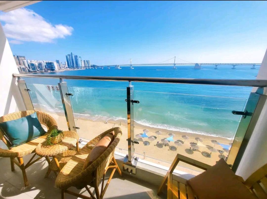 בוסאן Gwangalli Grand Terrace Ocean View מראה חיצוני תמונה